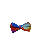Load image into Gallery viewer, Silk Ready Tied Bow Tie