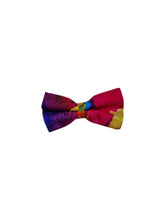 Load image into Gallery viewer, Silk Ready Tied Bow Tie